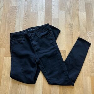 Articles of Society Black Low Rise Skinny Jeans - Size 27 *Great Condition*